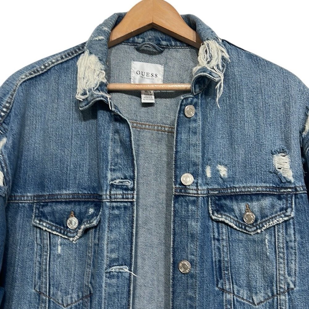 Guess Jean Jacket Woman’s XS/S Oversized Denim Distressed Paul Marciano READ - Picture 2 of 11